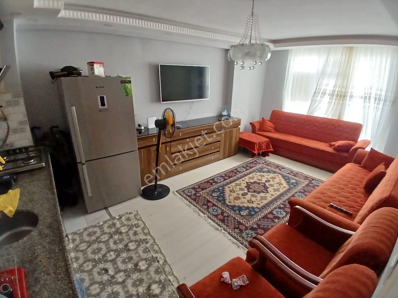 Orhangazi'de Satılık 2+1 Daire, 80m², Boş, Merkezi Konum - Görsel 3