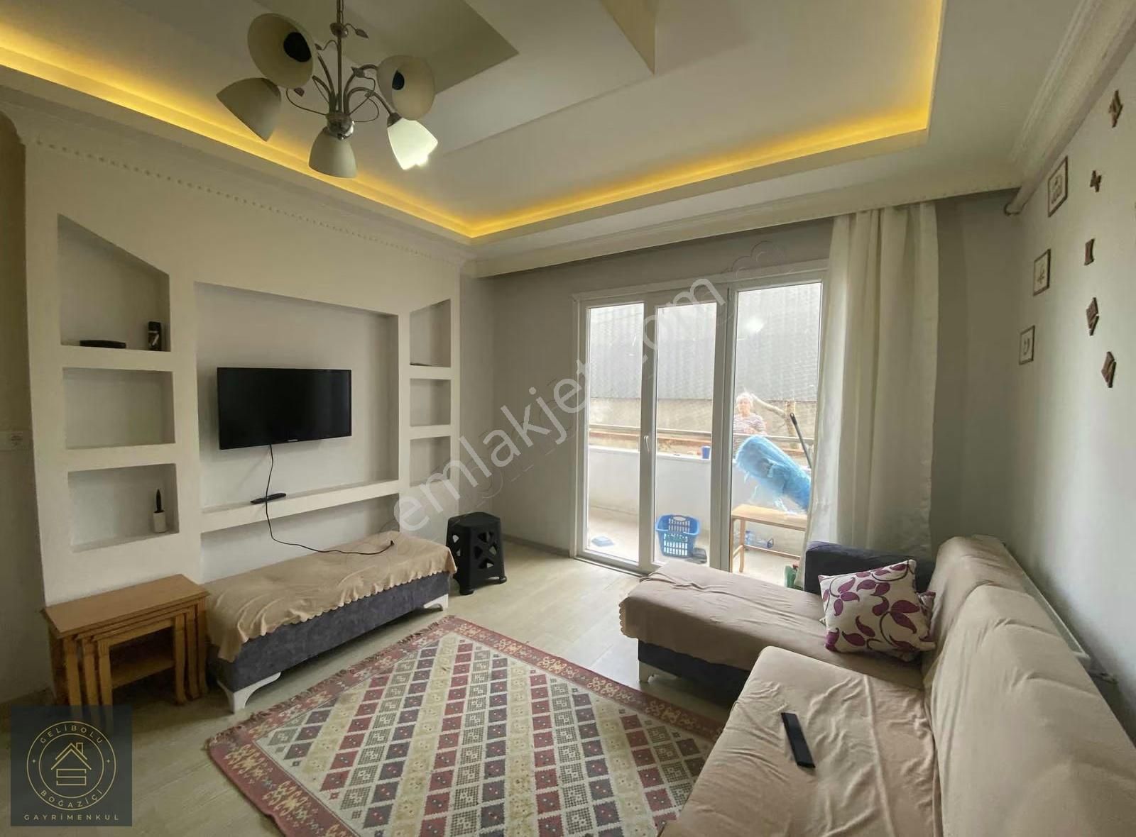 Gsp Mahallesi Üniversite Civarında Eşyalı Kiralık 1+1 Daire