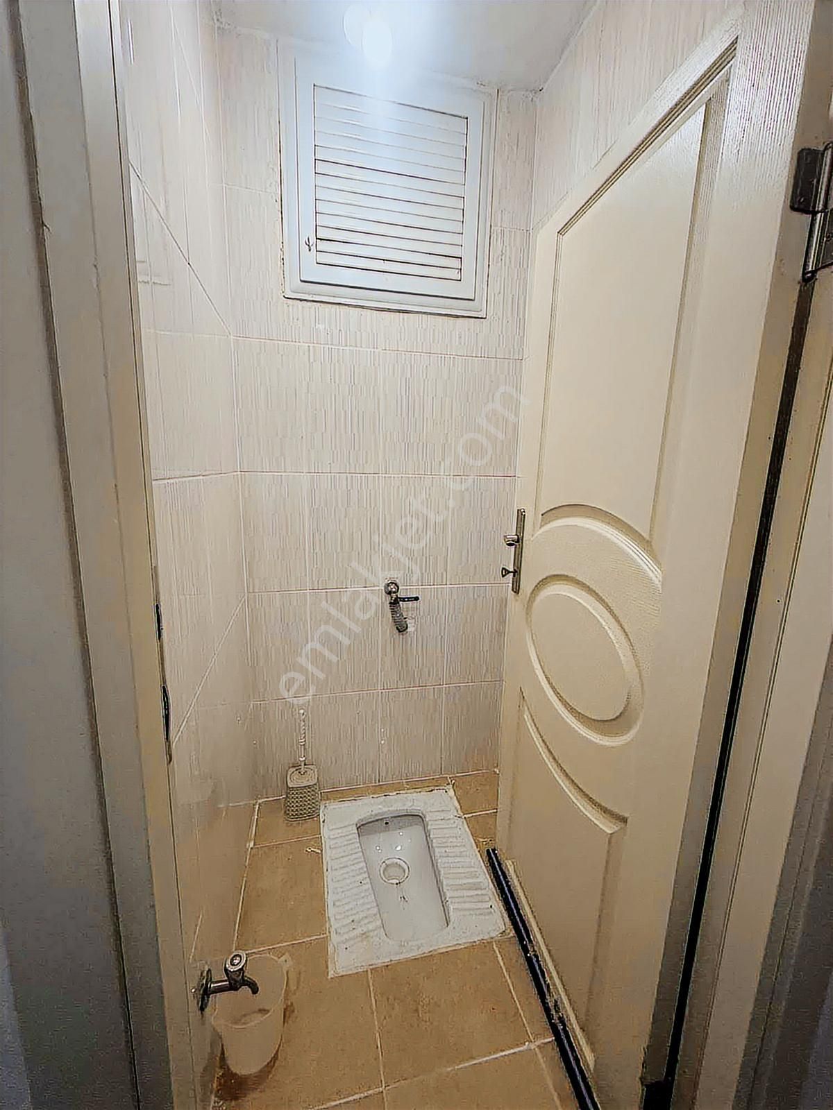 Taşolukta Eşyalı Kiralık 3+1 Ara Kat Daire - Görsel 9