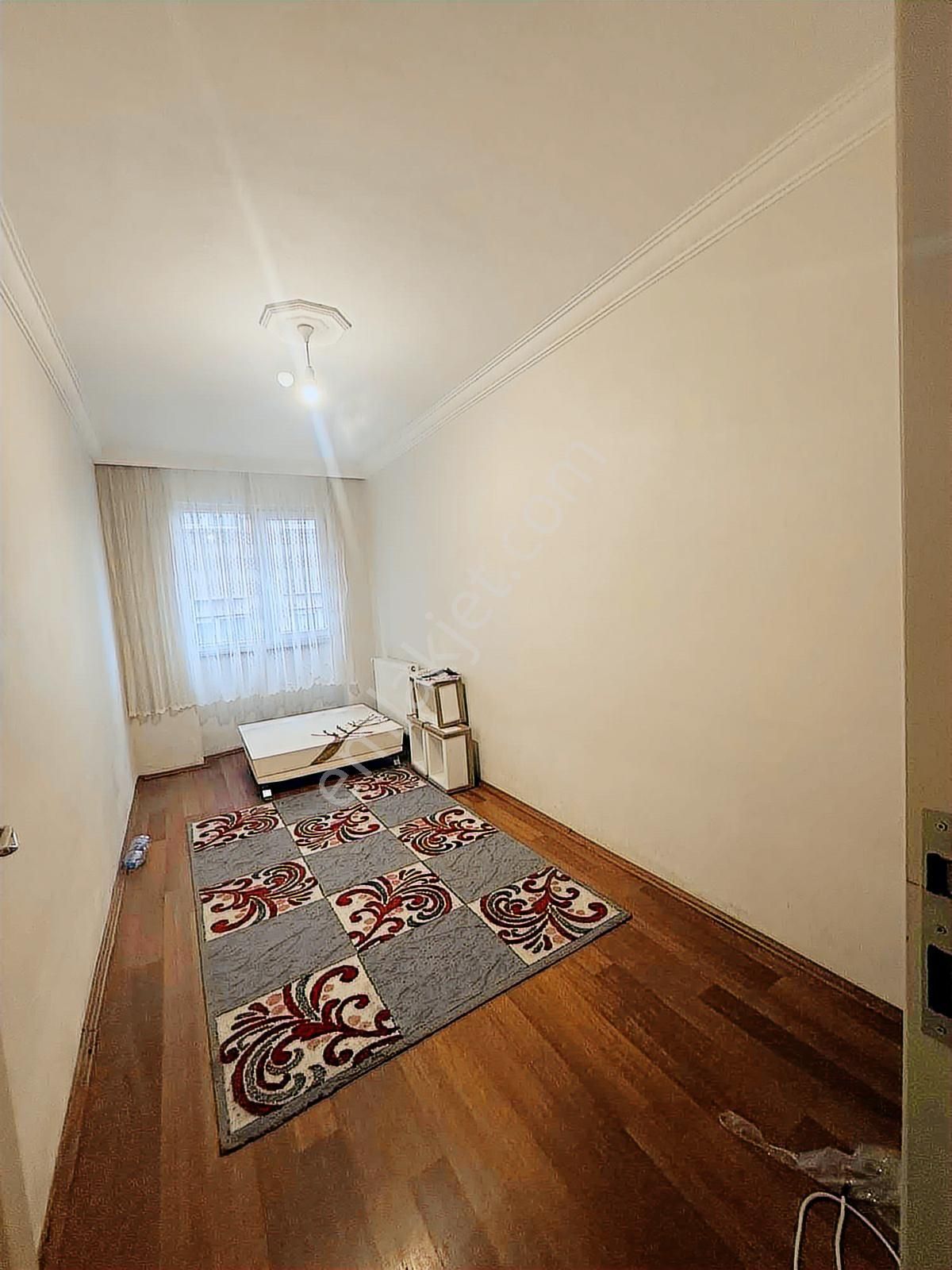 Taşolukta Eşyalı Kiralık 3+1 Ara Kat Daire - Görsel 15