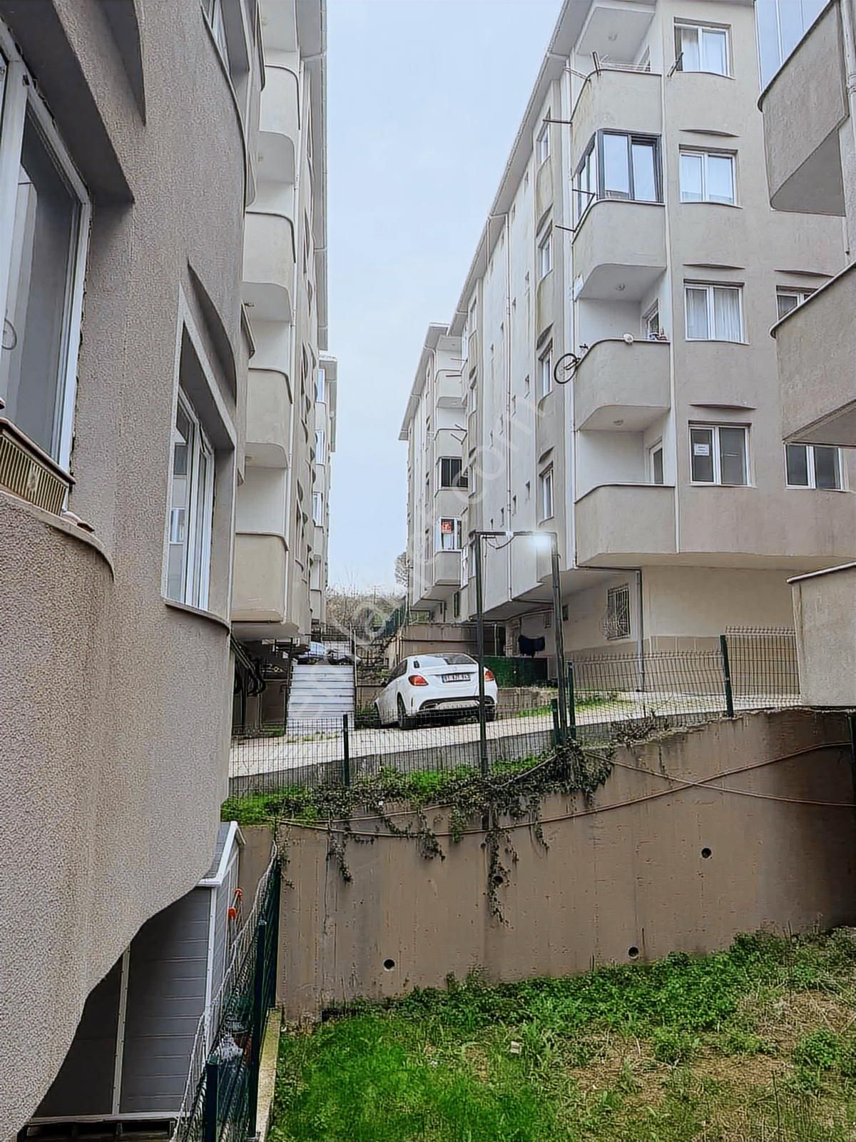 Taşolukta Eşyalı Kiralık 3+1 Ara Kat Daire - Görsel 14