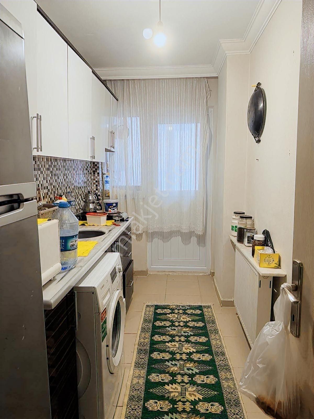 Taşolukta Eşyalı Kiralık 3+1 Ara Kat Daire - Görsel 12