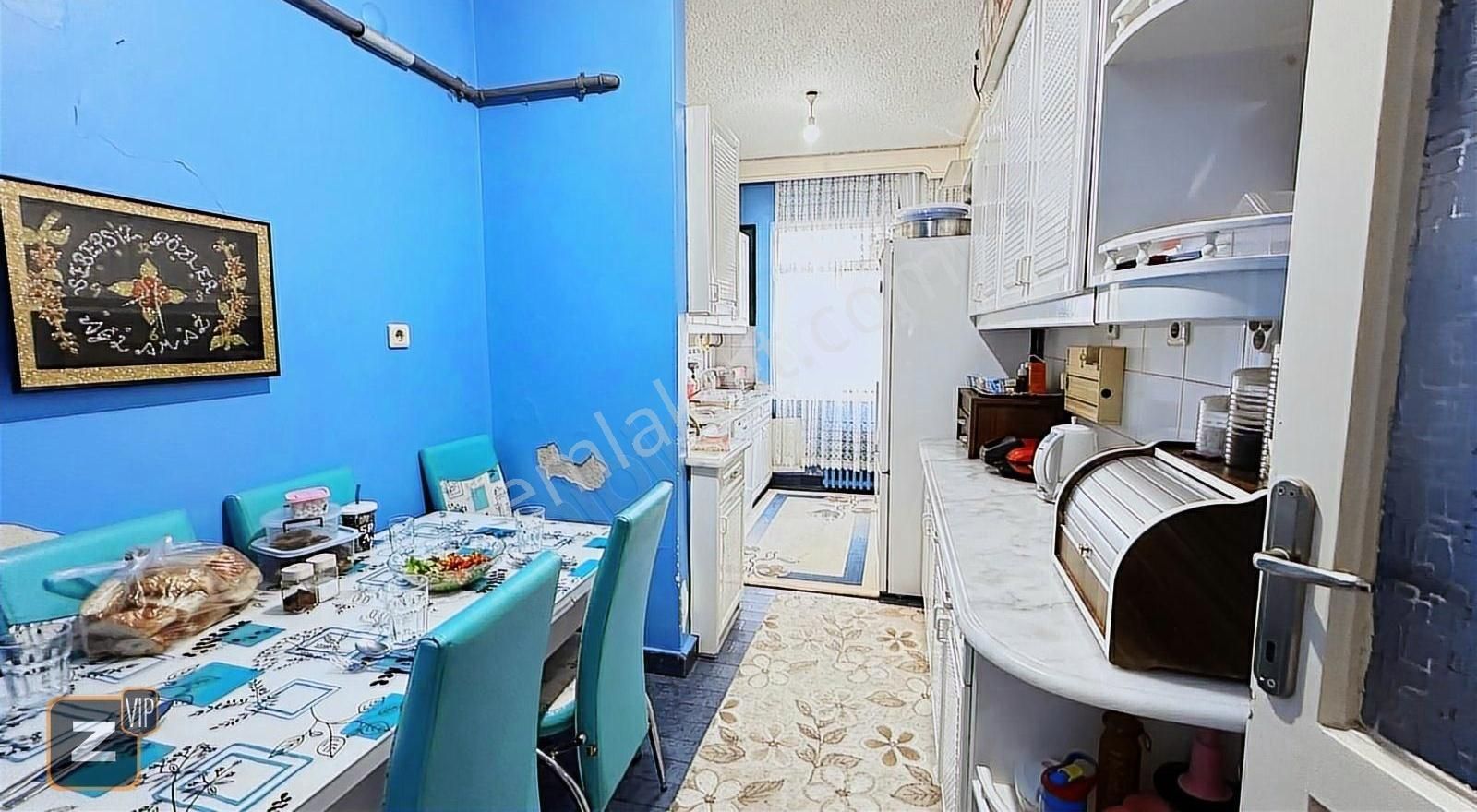 Bozantı Caddesi'nde Park Cepheli Satılık 3+1 Daire - Görsel 3