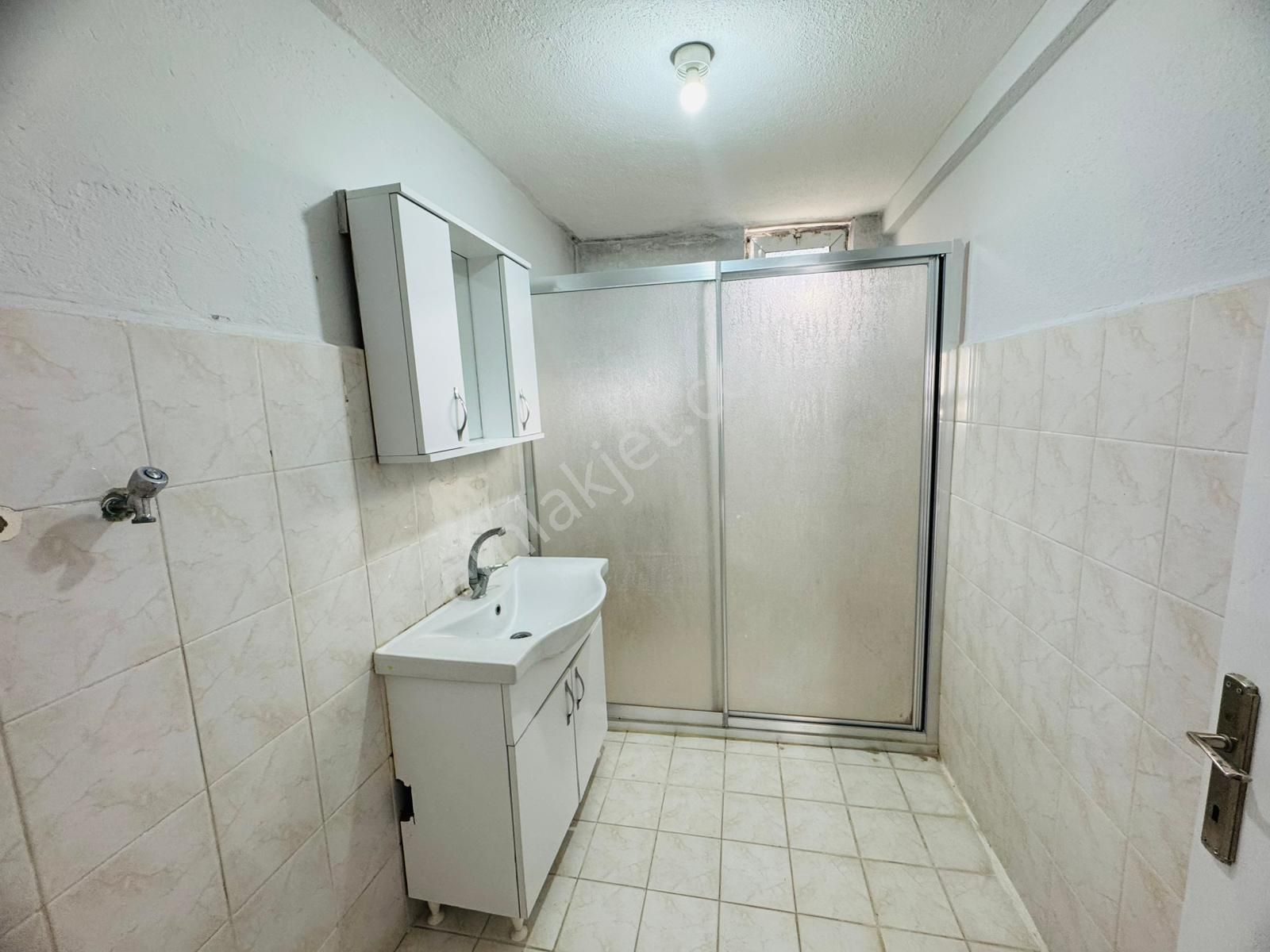 Merpa'dan Gazi Mustafa Kemal Paşa Mah'de Çarşıya Yakın / Kiralık 2+1 - Görsel 15