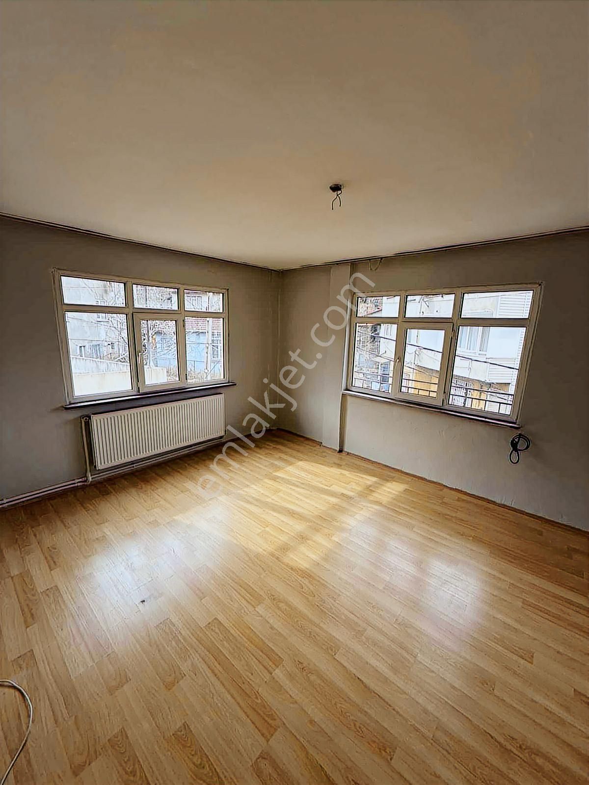 Beykoz Yenimahallede Kiralık 3+1 Daire - Görsel 12