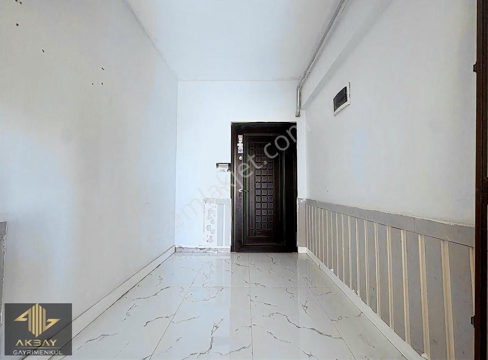 Altıntaş'ta Doğalgazlı Kapalı Otoparklı Havuzlu Sitede Geniş 3+1 - Görsel 23