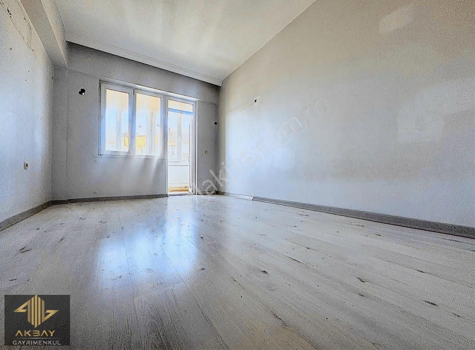 Altıntaş'ta Doğalgazlı Kapalı Otoparklı Havuzlu Sitede Geniş 3+1 - Görsel 24