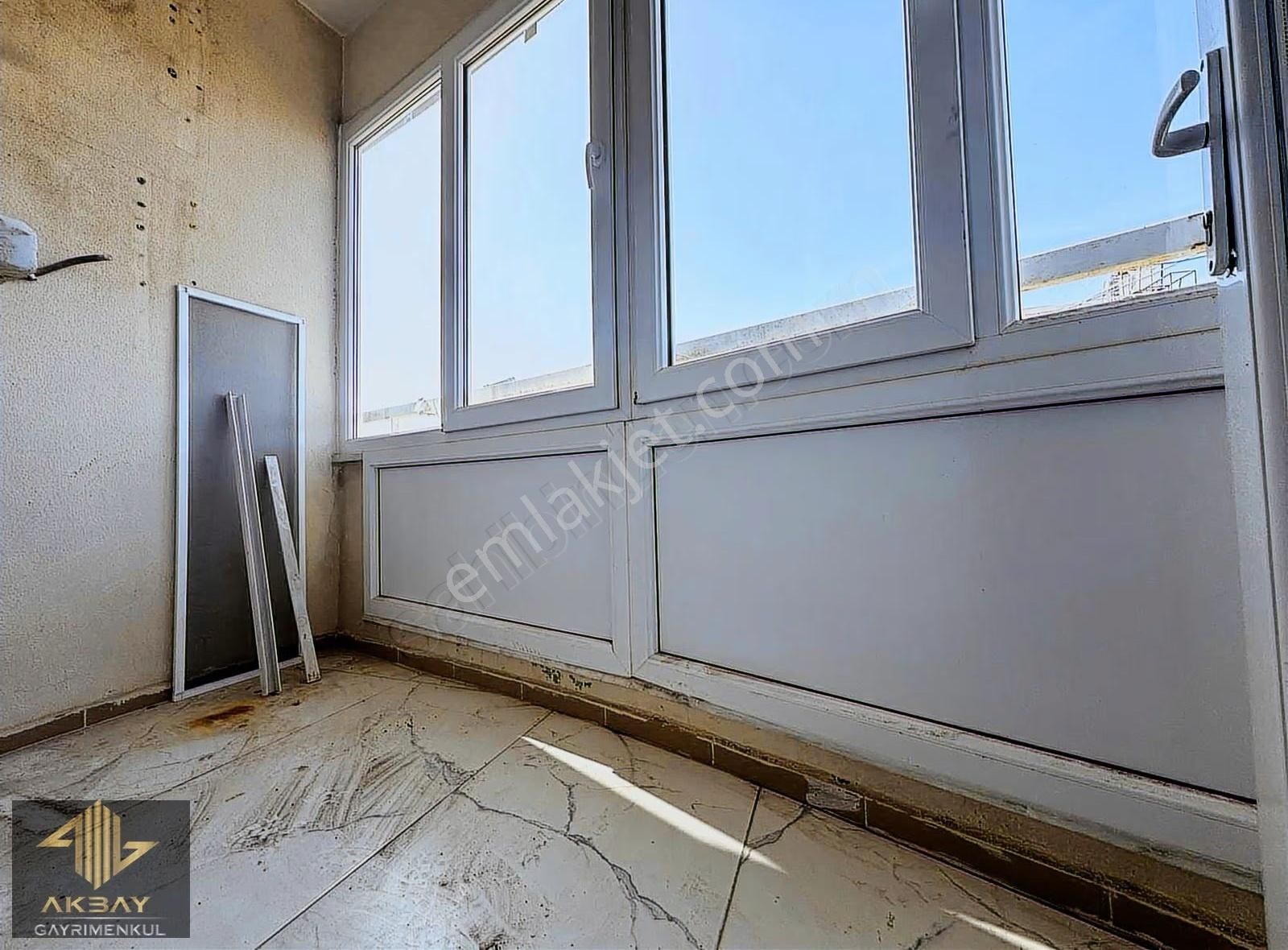 Altıntaş'ta Doğalgazlı Kapalı Otoparklı Havuzlu Sitede Geniş 3+1 - Görsel 5