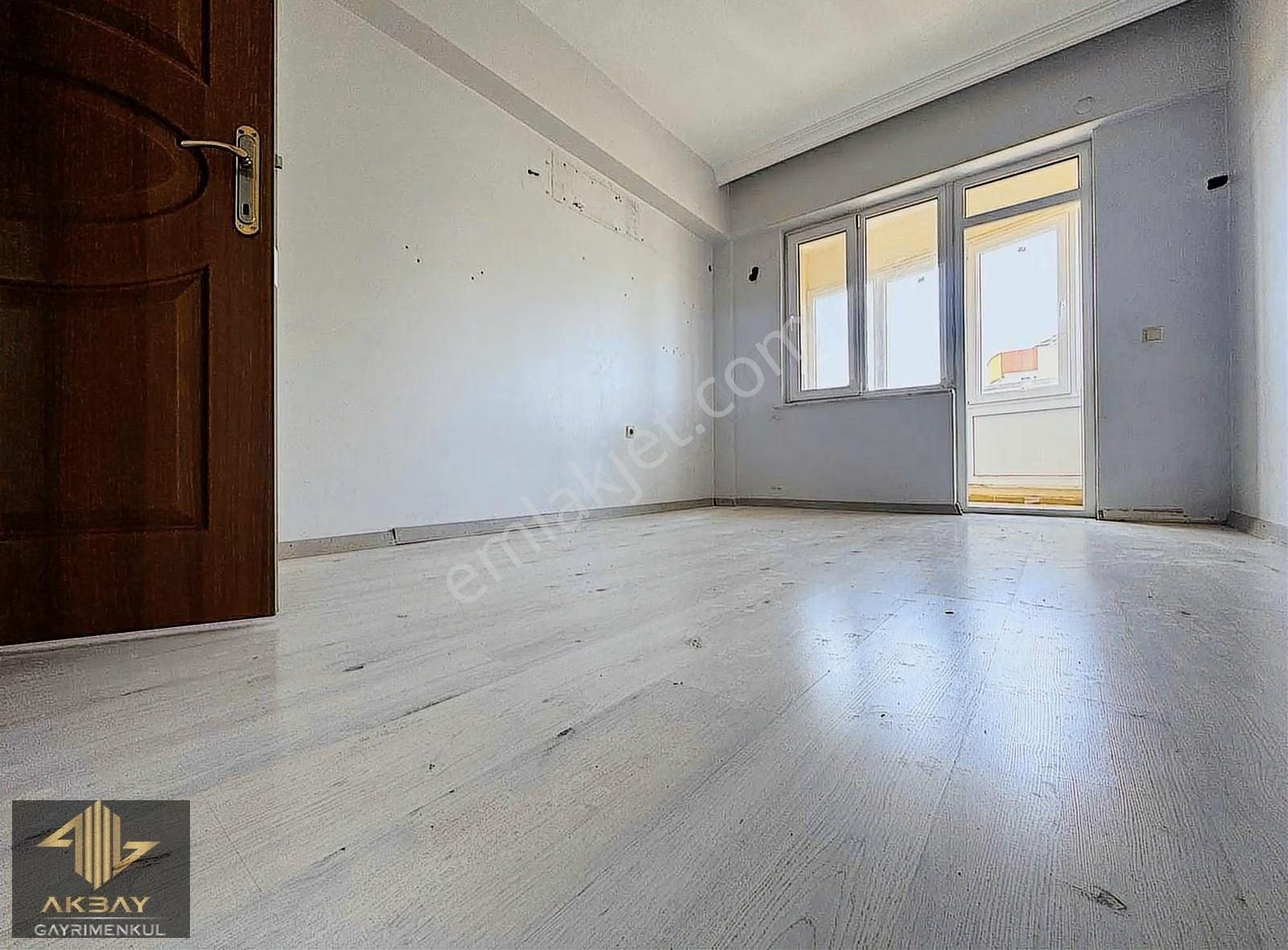 Altıntaş'ta Doğalgazlı Kapalı Otoparklı Havuzlu Sitede Geniş 3+1 - Görsel 34