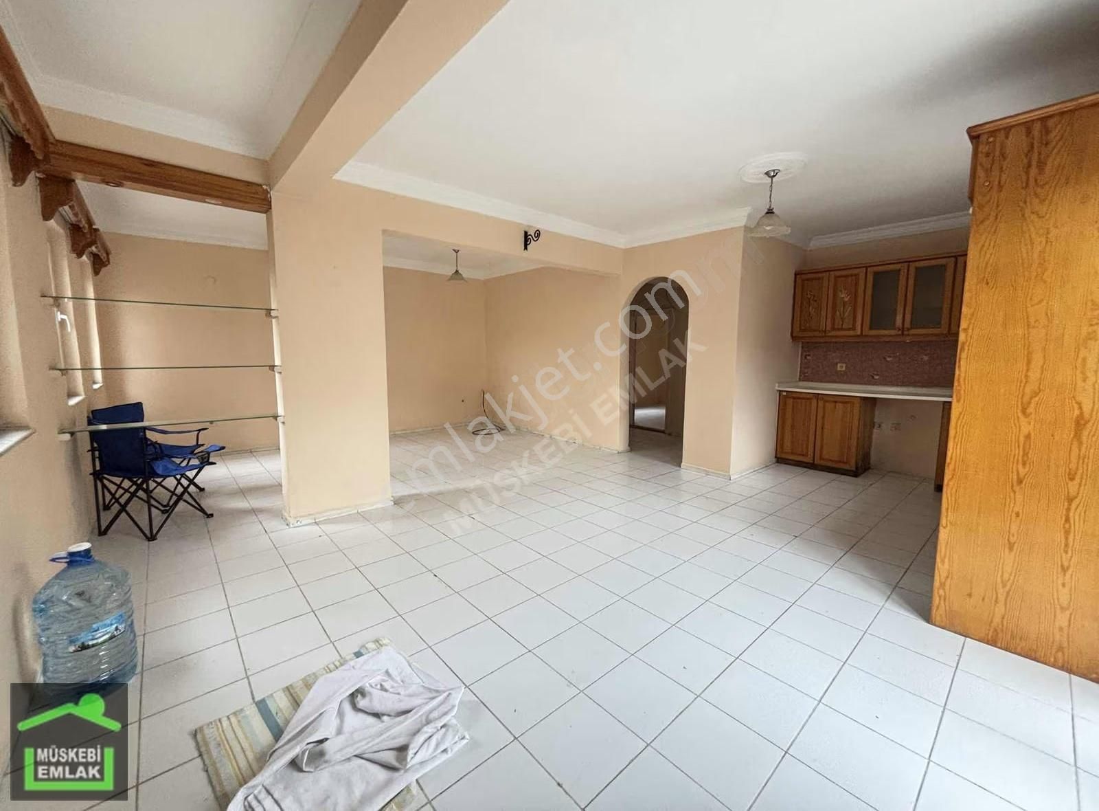 Bodrum Yokuşbaşında Kiralık 2+1 70m2 Giriş Katı Daire - Görsel 3