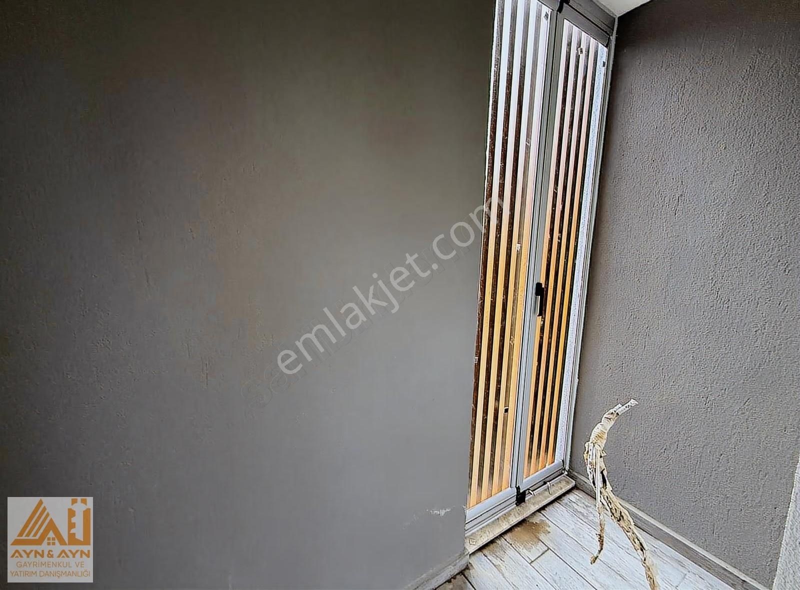Menemen Delüxe Kuzey Sitesinde A Blok 3+1 Kiralık Daire - Görsel 7