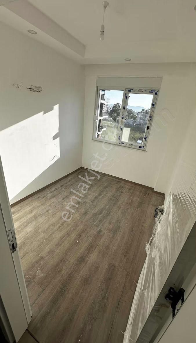 Havuzlu Lüx Sitede Fırsat 2+1 Daire - Görsel 3