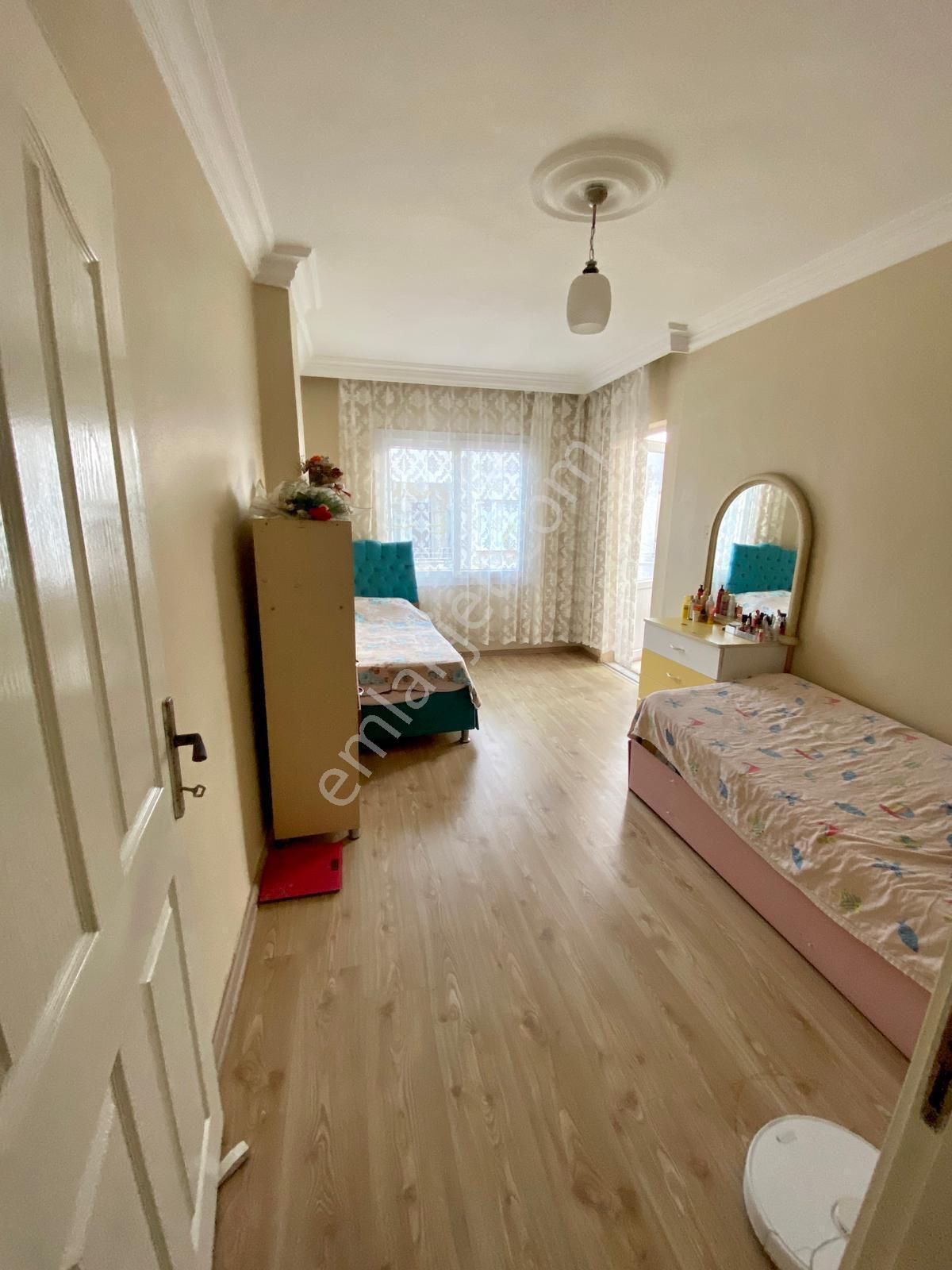 Ergün' Den Bahçelievlerde Satılık 3+1 Daire 115m² - Görsel 4