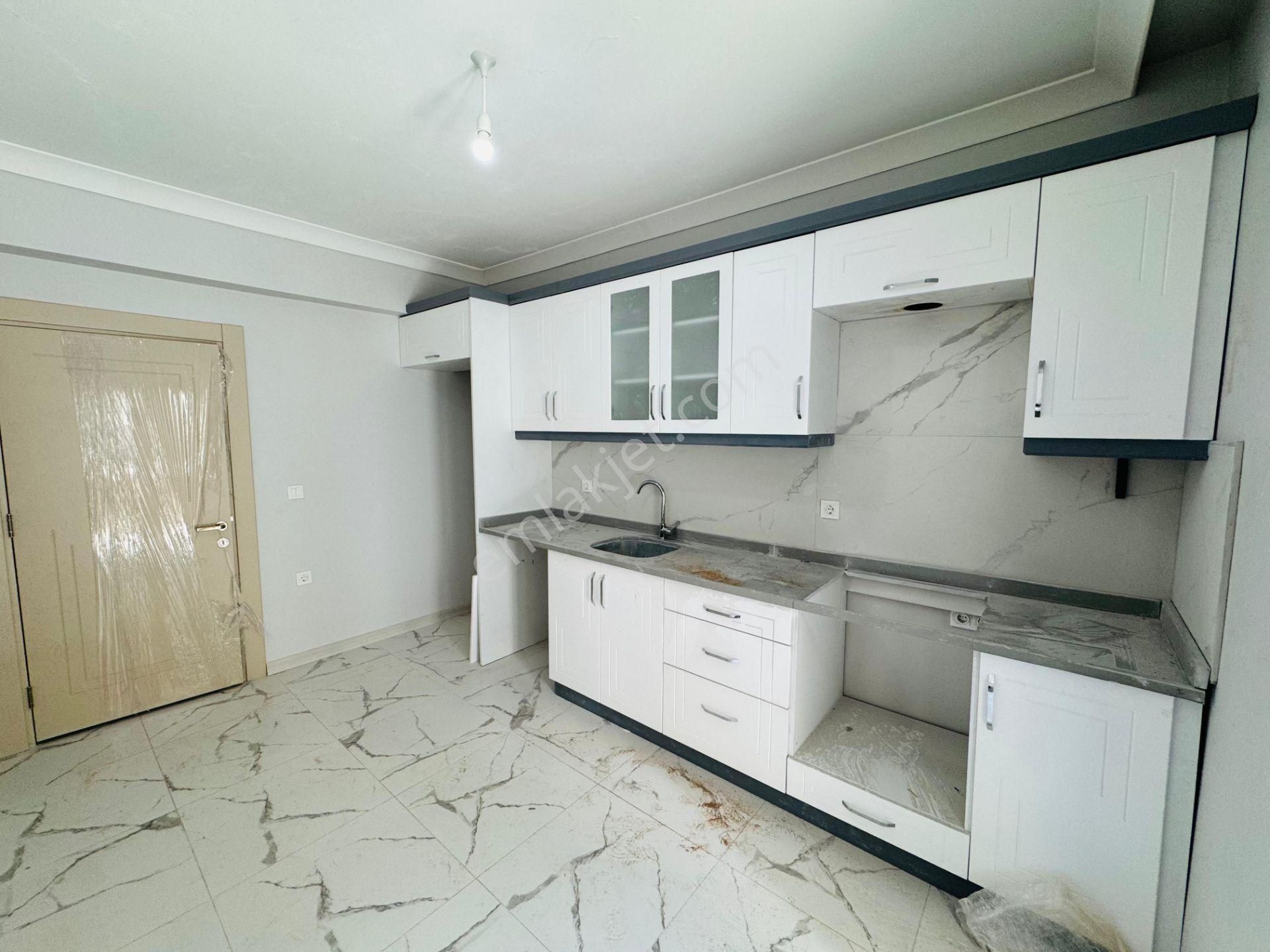 Çerkezköy İstayson Mah'de Butik Site İçerisinde Kiralık Öncephe Sıfır 2+1