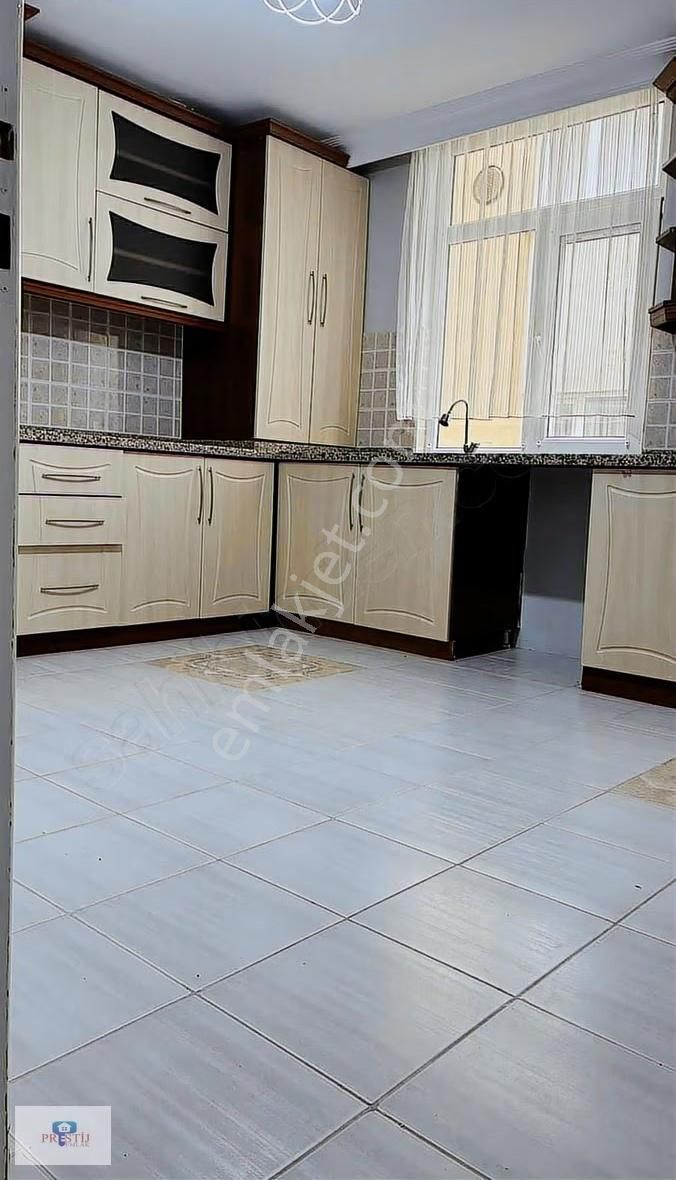 Ara Kat Kapalı Otopark Ebeveyn Banyolu Çıft Balkon Büyüüük Daire - Görsel 2