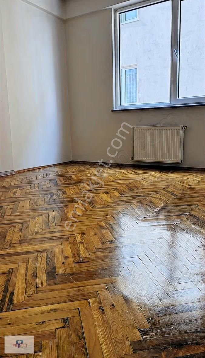 Elalmış Caddesı Reyhan Sokak'ta Ara Kat Balkonlu Temız Daıre - Görsel 5