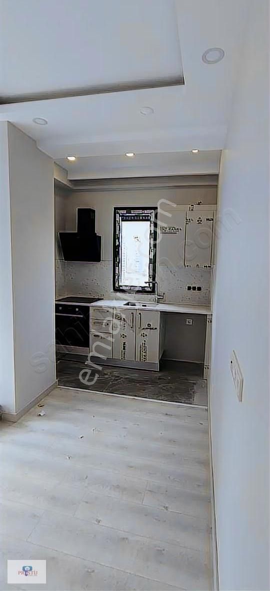 Hatboyu Caddesınde Sıfır Bınada Satılık 1+1 Daıre - Görsel 3