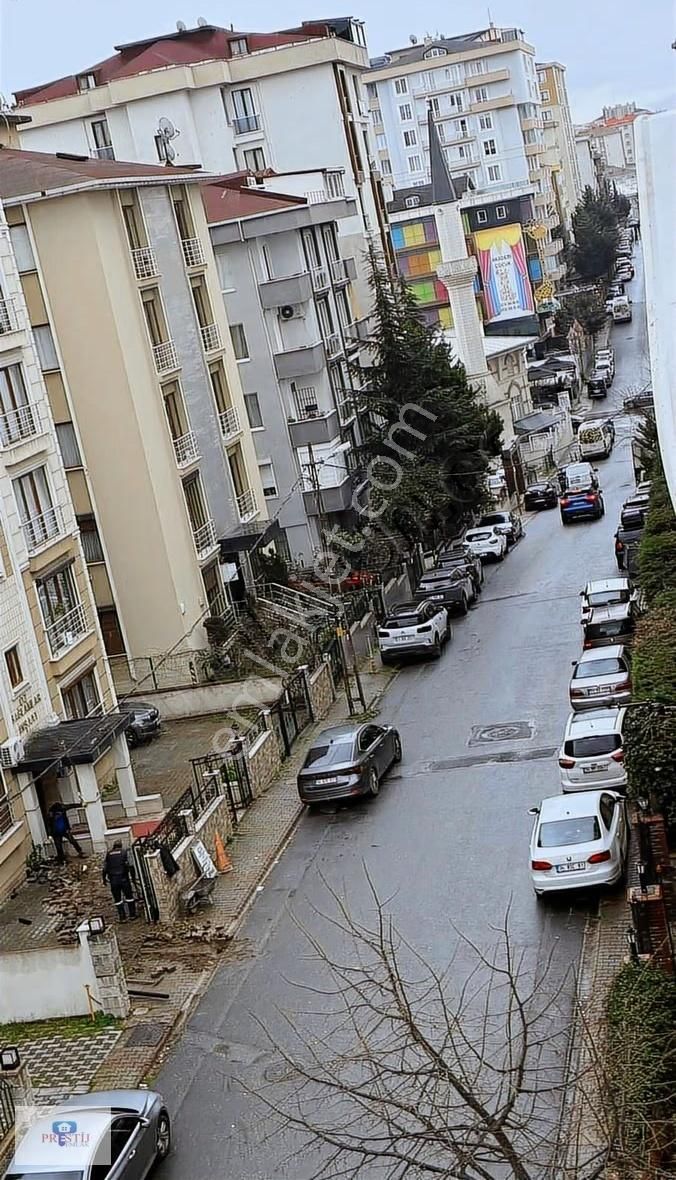 Eşref Edıp Sokak'ta 3 + 1 Üç Adet Teras Balkonlu Çatı Katı Daıre - Görsel 31