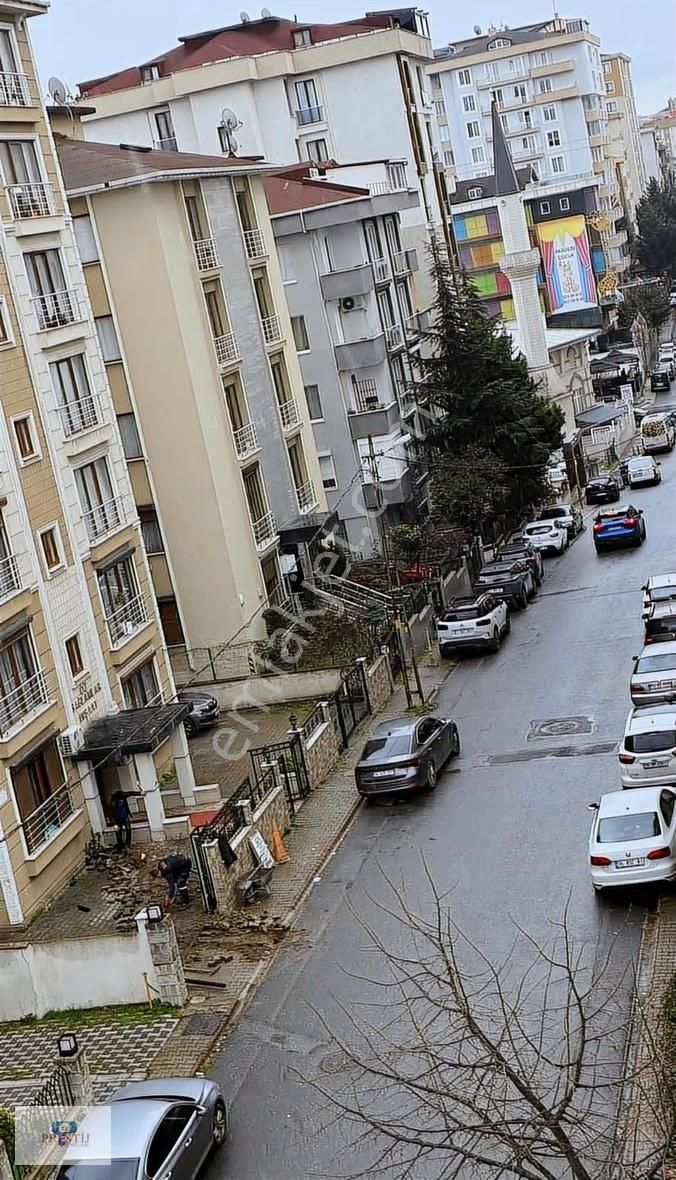 Eşref Edıp Sokak'ta 3 + 1 Üç Adet Teras Balkonlu Çatı Katı Daıre - Görsel 6