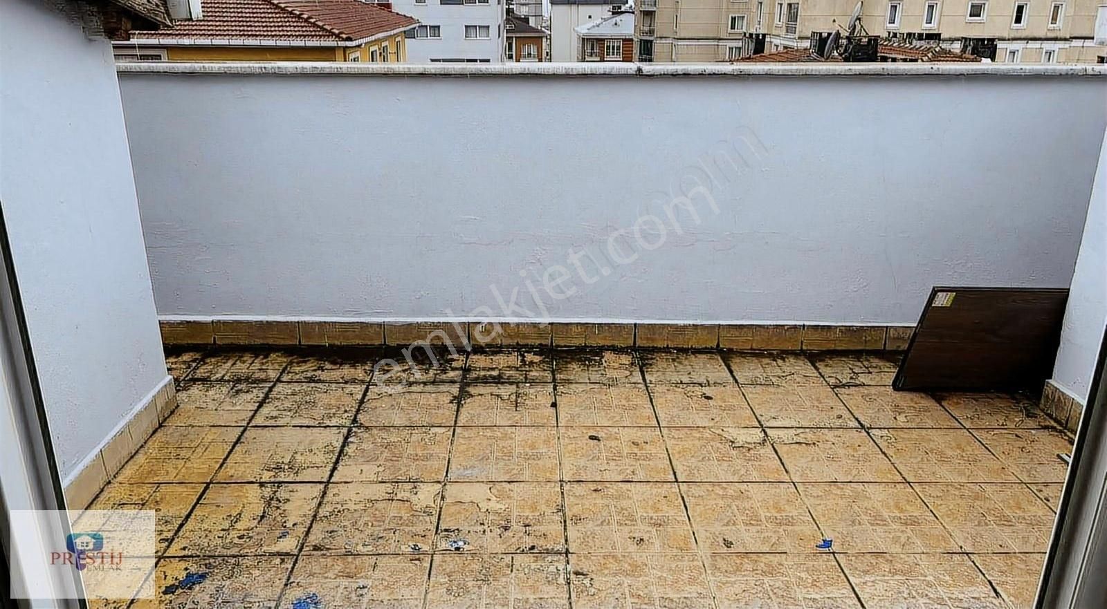 Eşref Edıp Sokak'ta 3 + 1 Üç Adet Teras Balkonlu Çatı Katı Daıre - Görsel 33