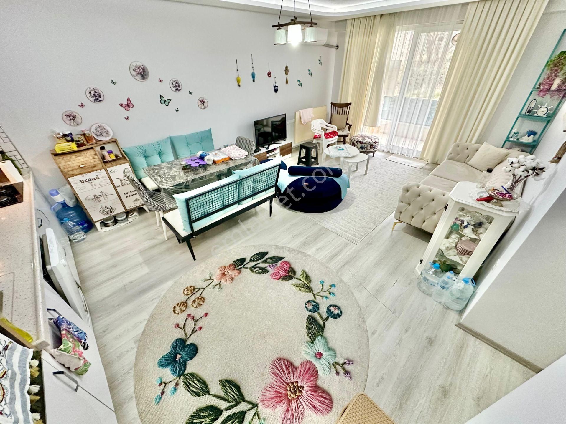 ꧁ay Emlaktan꧂akçay'da Müstakil Tadında Köşe Ön Cephe Geniş Balkonlu Satılık 2+1 Daire - Görsel 9