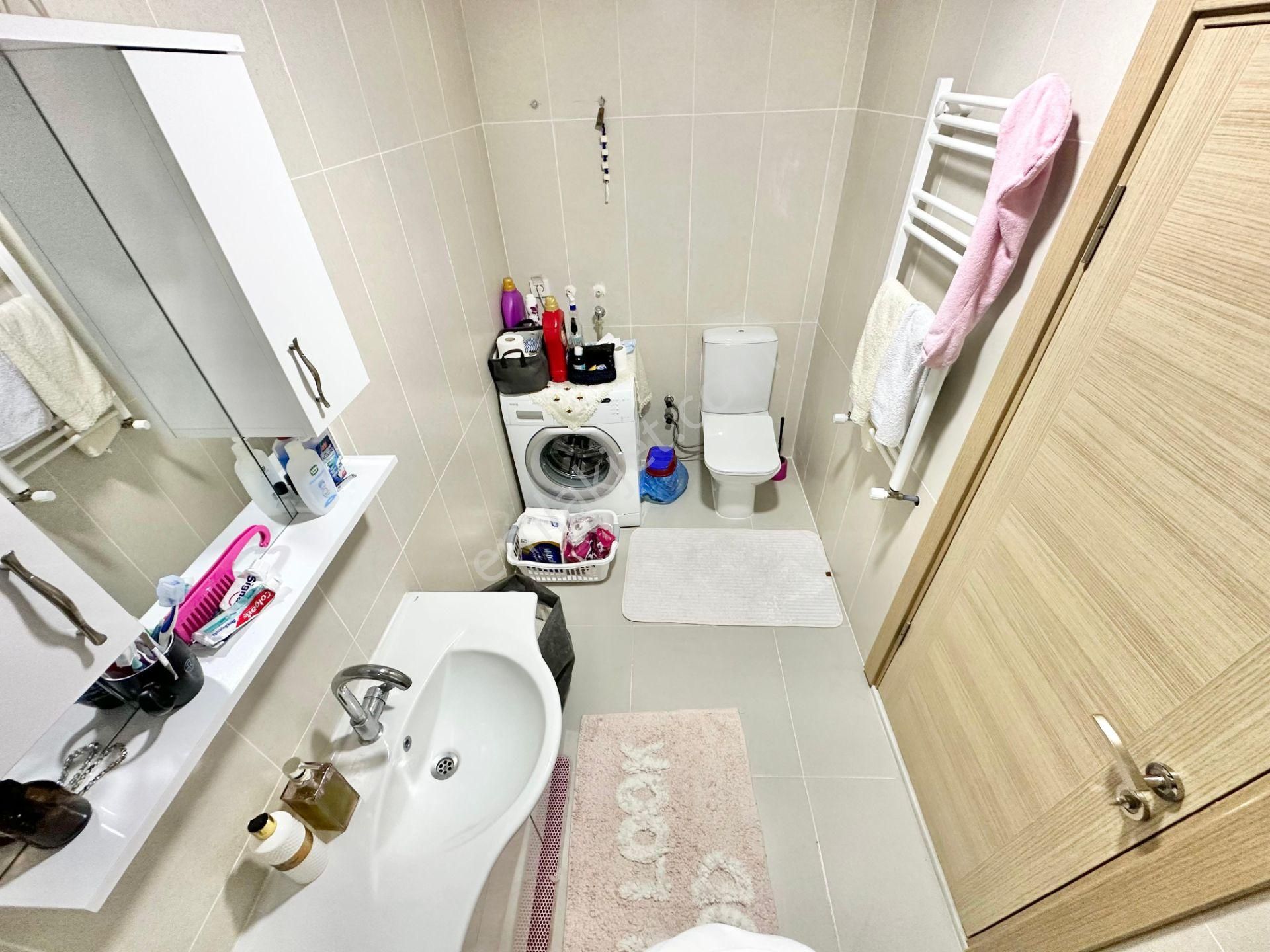 ꧁ay Emlaktan꧂akçay'da Müstakil Tadında Köşe Ön Cephe Geniş Balkonlu Satılık 2+1 Daire - Görsel 26