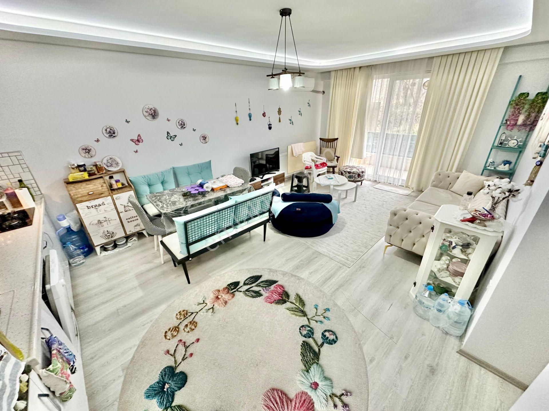 ꧁ay Emlaktan꧂akçay'da Müstakil Tadında Köşe Ön Cephe Geniş Balkonlu Satılık 2+1 Daire - Görsel 8