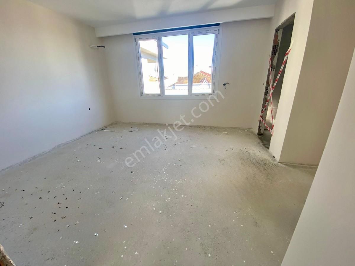 Satılık Sıfır 255m2 Dubleks Ve Arakat Daireler Bakırköy İncirli:de - Görsel 12