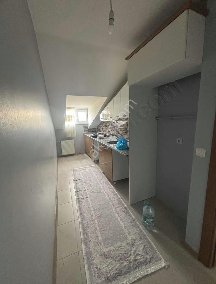 Çelik Yapıdan Kiralık Çatıkat - Görsel 11