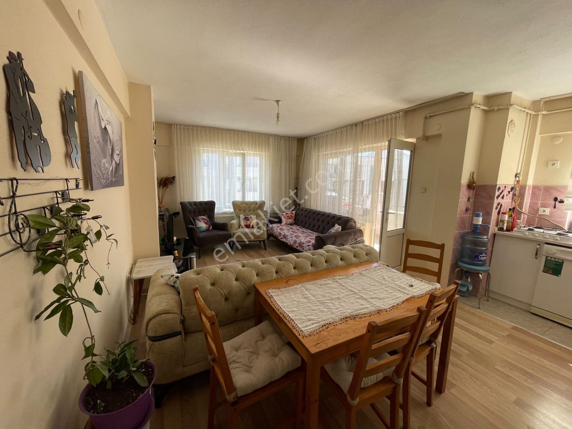 Bahar'dan Görükle'de Satılık 2+1 Daire (eşyasız, Aile Apartmanı) - Görsel 3