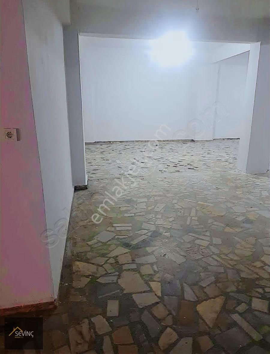 Sevinç Emlak Tan Küçükköy Meydanda Satilik Dükkan - Görsel 16