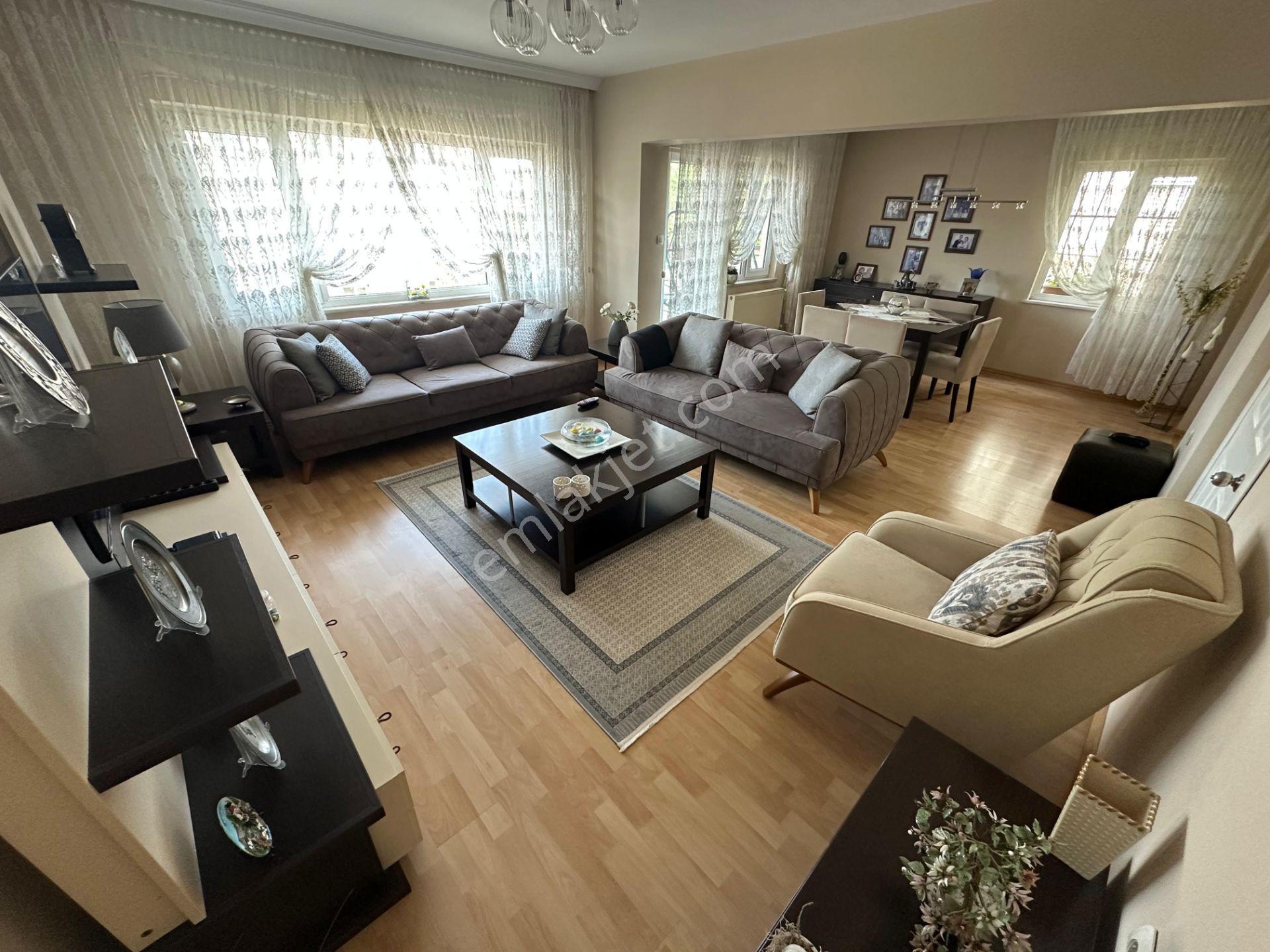 Beşevler Kültür'de Havuzlu Site İçi | Bahçeli 5+2 Satılık Villa - Görsel 9