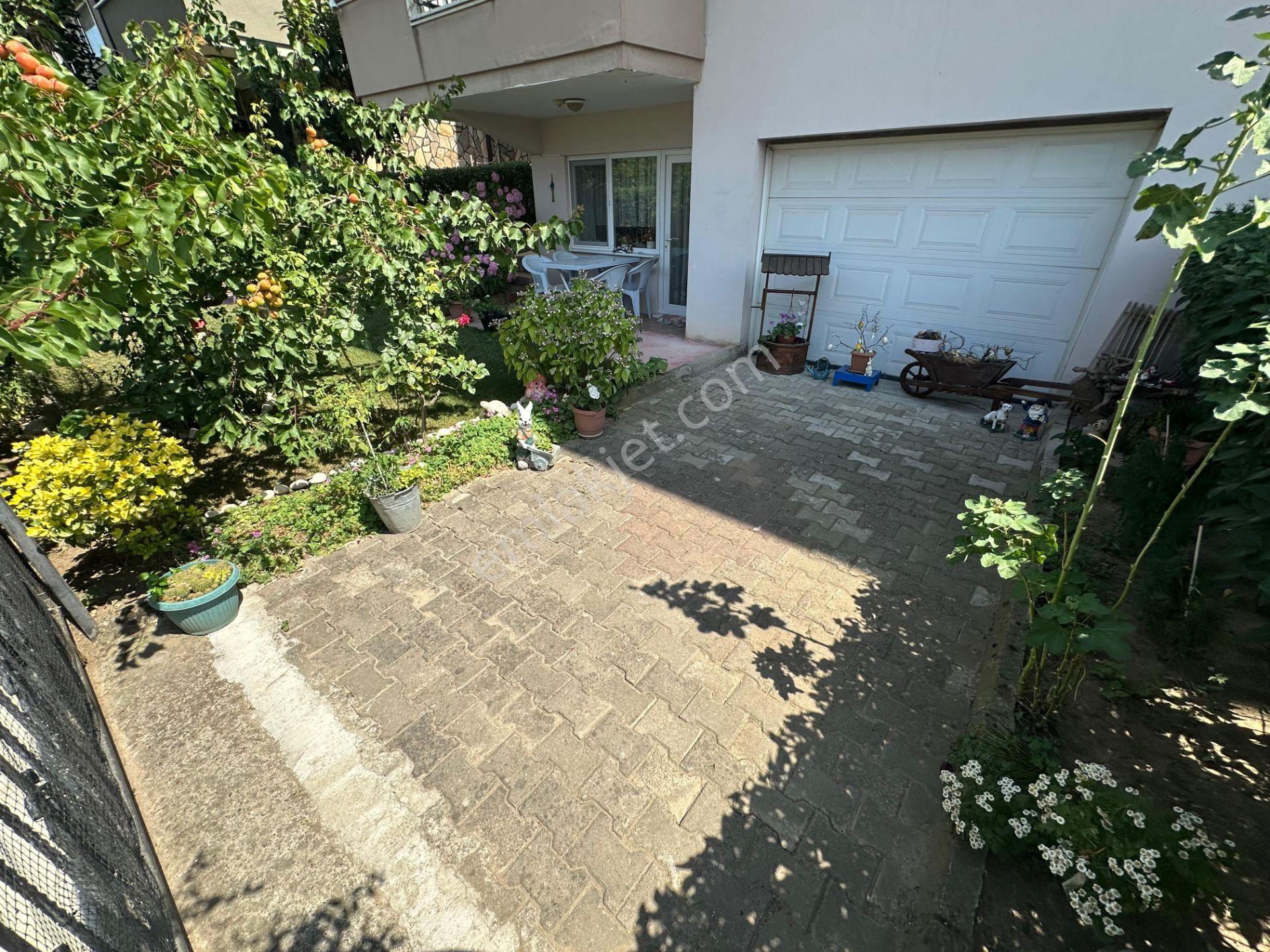 Beşevler Kültür'de Havuzlu Site İçi | Bahçeli 5+2 Satılık Villa - Görsel 35