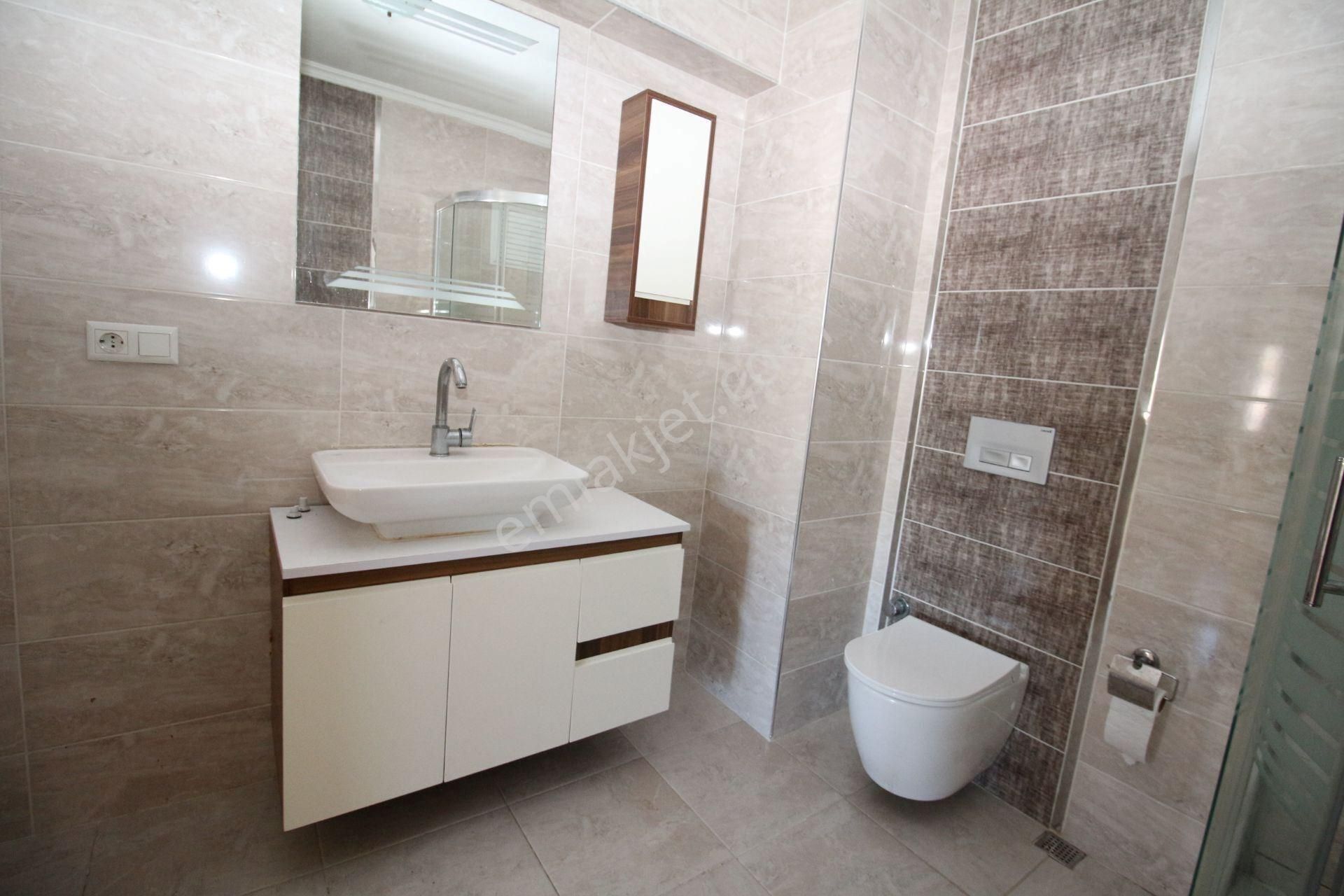 Basınsitesi'nde Deniz Manzaralı Bakımlı Doğal Gazlı 3+1 - Görsel 35