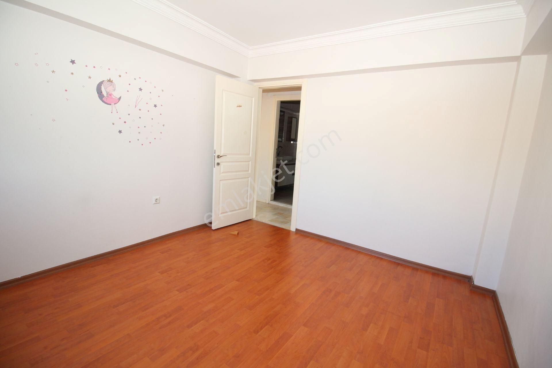 Basınsitesi'nde Deniz Manzaralı Bakımlı Doğal Gazlı 3+1 - Görsel 32