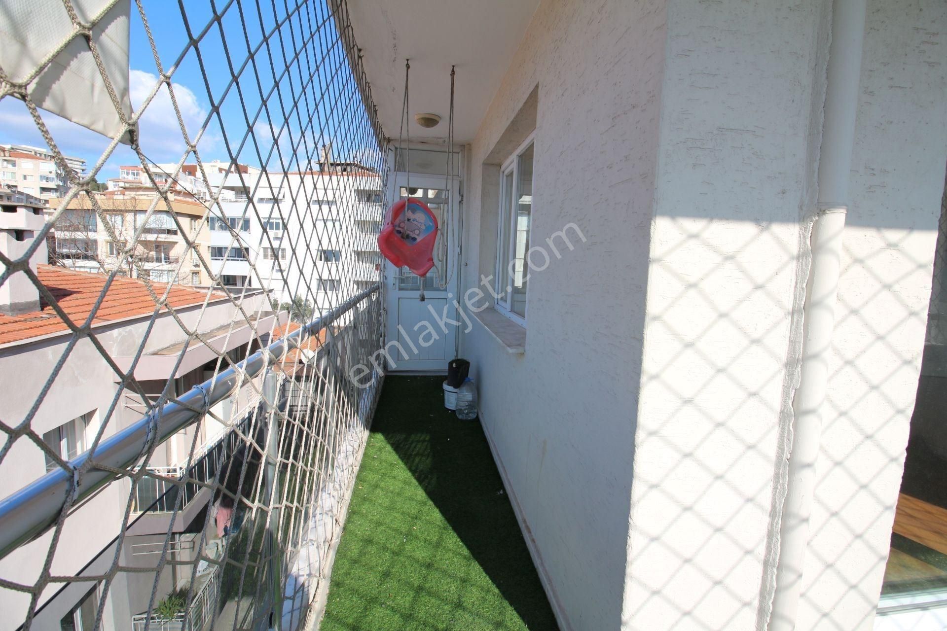 Basınsitesi'nde Deniz Manzaralı Bakımlı Doğal Gazlı 3+1 - Görsel 13