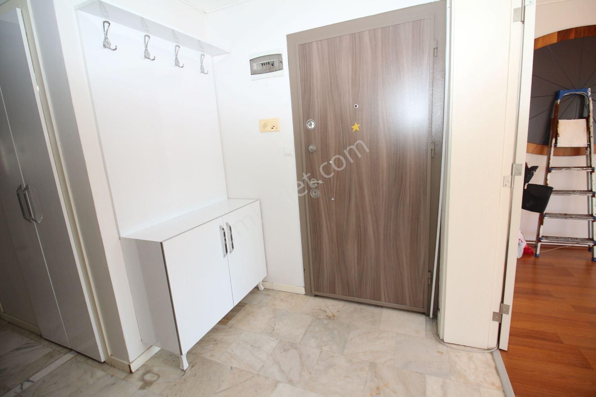 Basınsitesi'nde Deniz Manzaralı Bakımlı Doğal Gazlı 3+1 - Görsel 26
