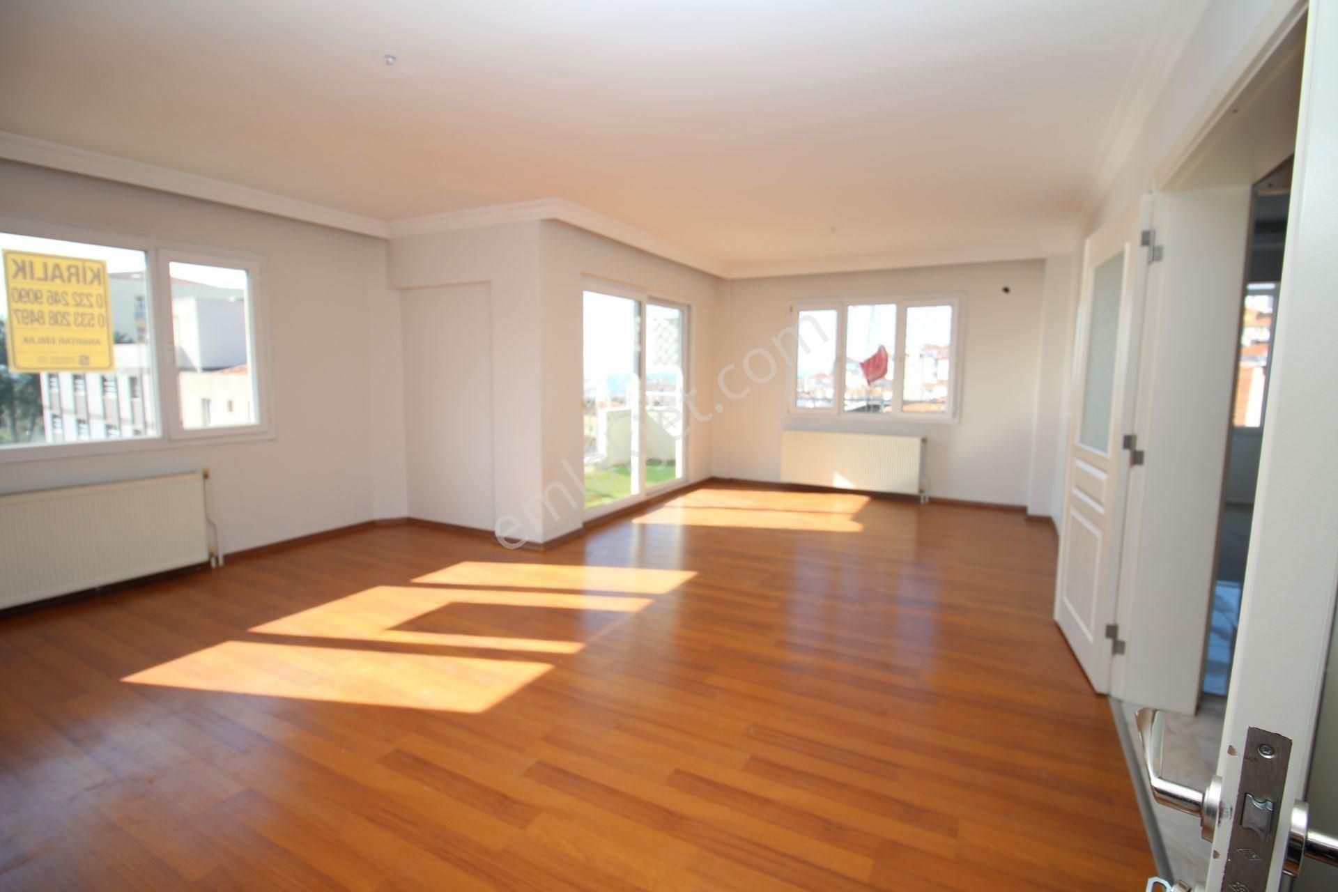 Basınsitesi'nde Deniz Manzaralı Bakımlı Doğal Gazlı 3+1 - Görsel 2