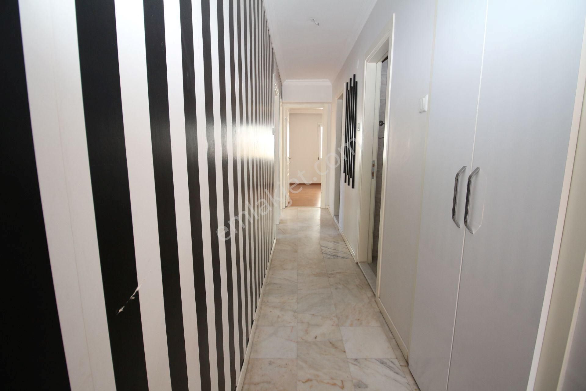 Basınsitesi'nde Deniz Manzaralı Bakımlı Doğal Gazlı 3+1 - Görsel 27