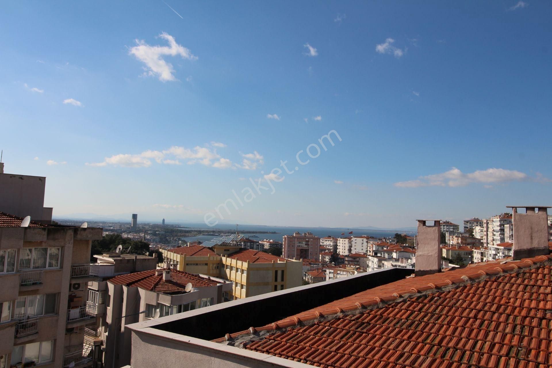 Basınsitesi'nde Deniz Manzaralı Bakımlı Doğal Gazlı 3+1