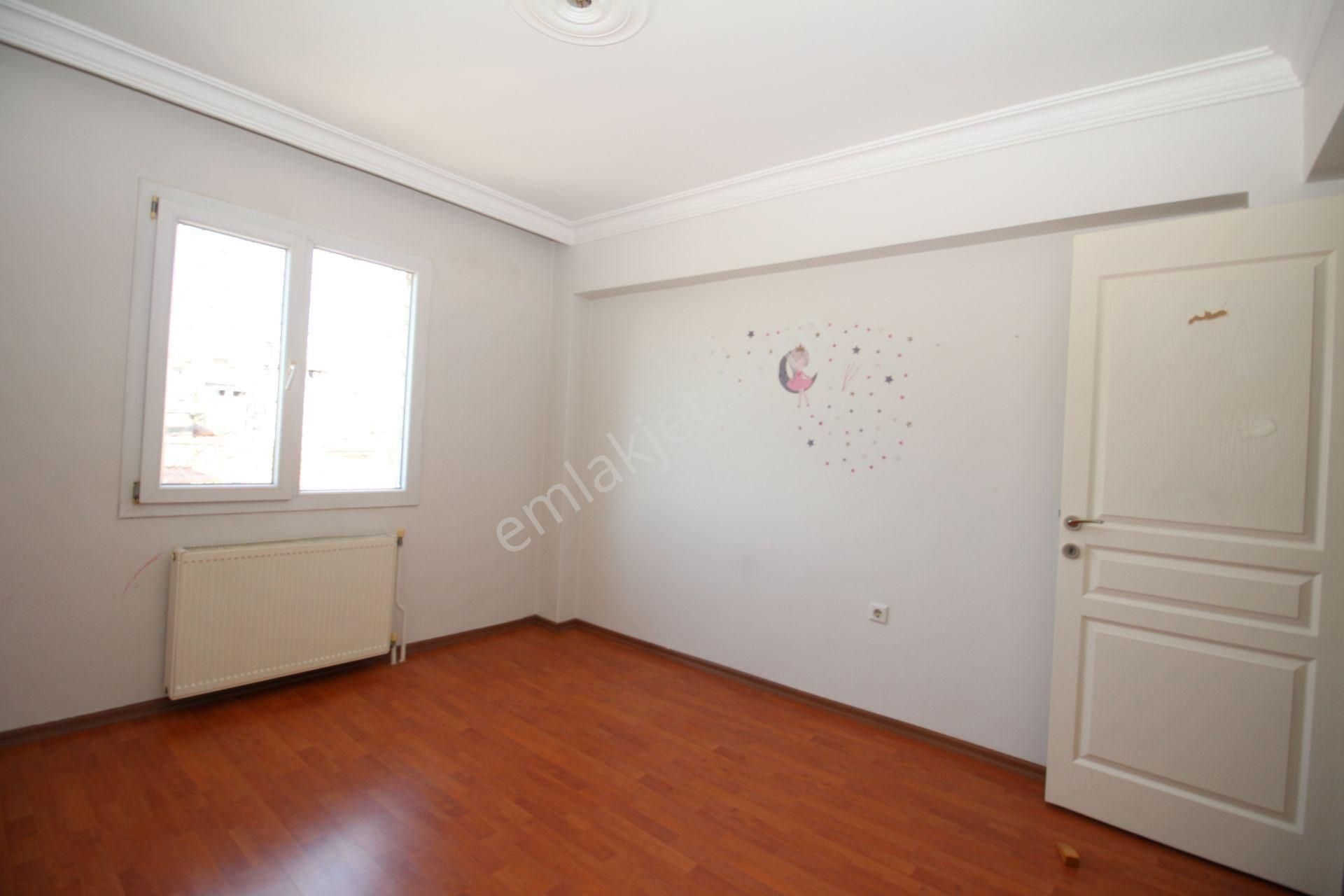 Basınsitesi'nde Deniz Manzaralı Bakımlı Doğal Gazlı 3+1 - Görsel 31