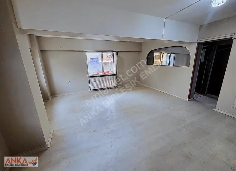 Ümraniye Mithatpaşa Cad. Kiralık 65m² Ofis - Her İşe Uygun! - Görsel 17