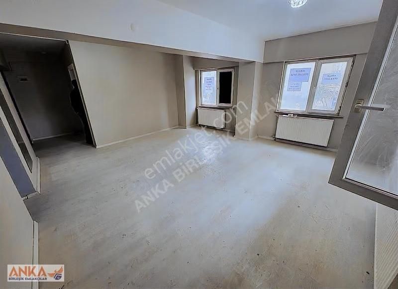 Ümraniye Mithatpaşa Cad. Kiralık 65m² Ofis - Her İşe Uygun! - Görsel 10