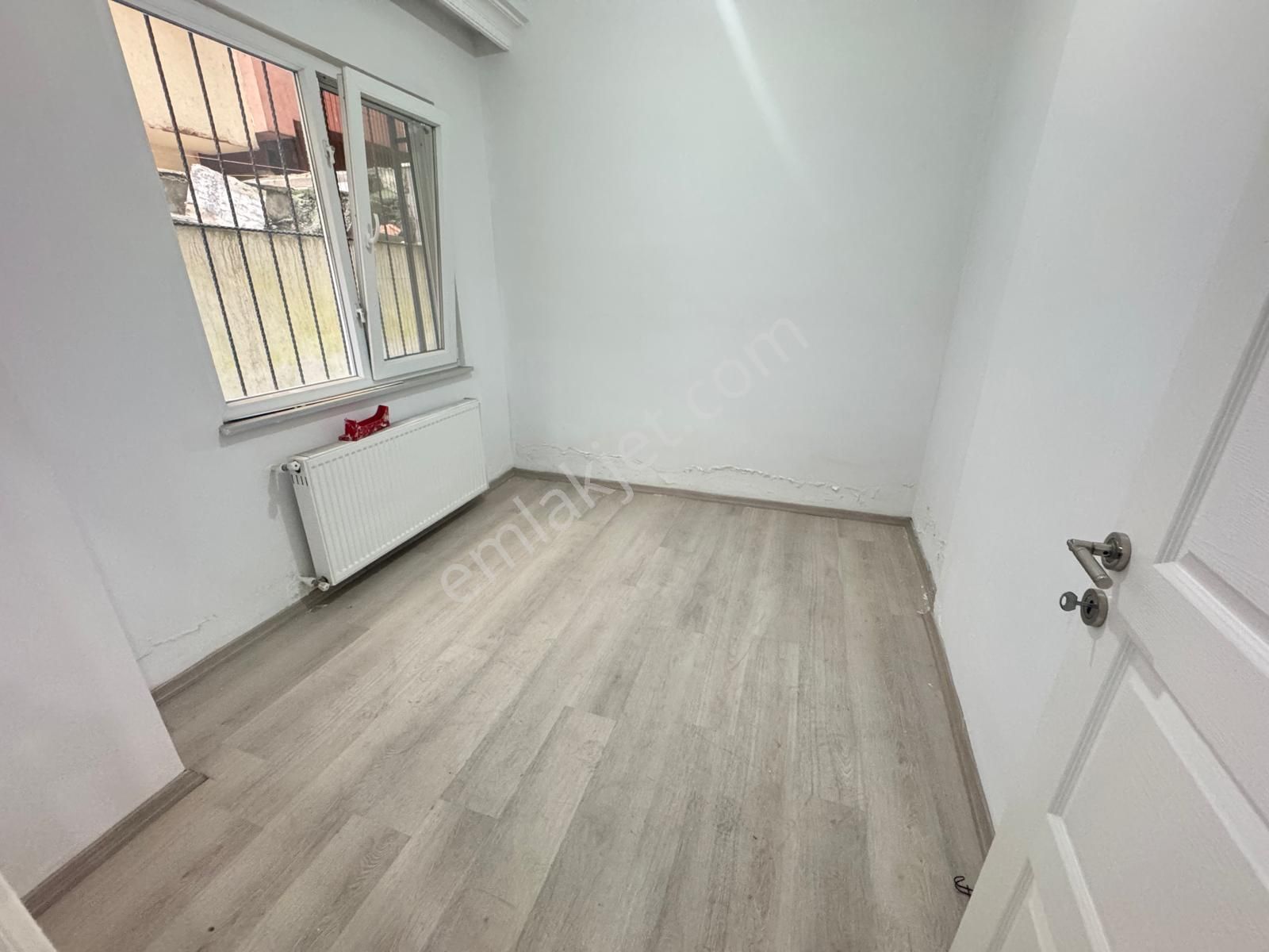 Üç Kardeşler'den İsmetpaşa Mh 2+1 3-yıllık 95m² Bahçe Katı - Görsel 8