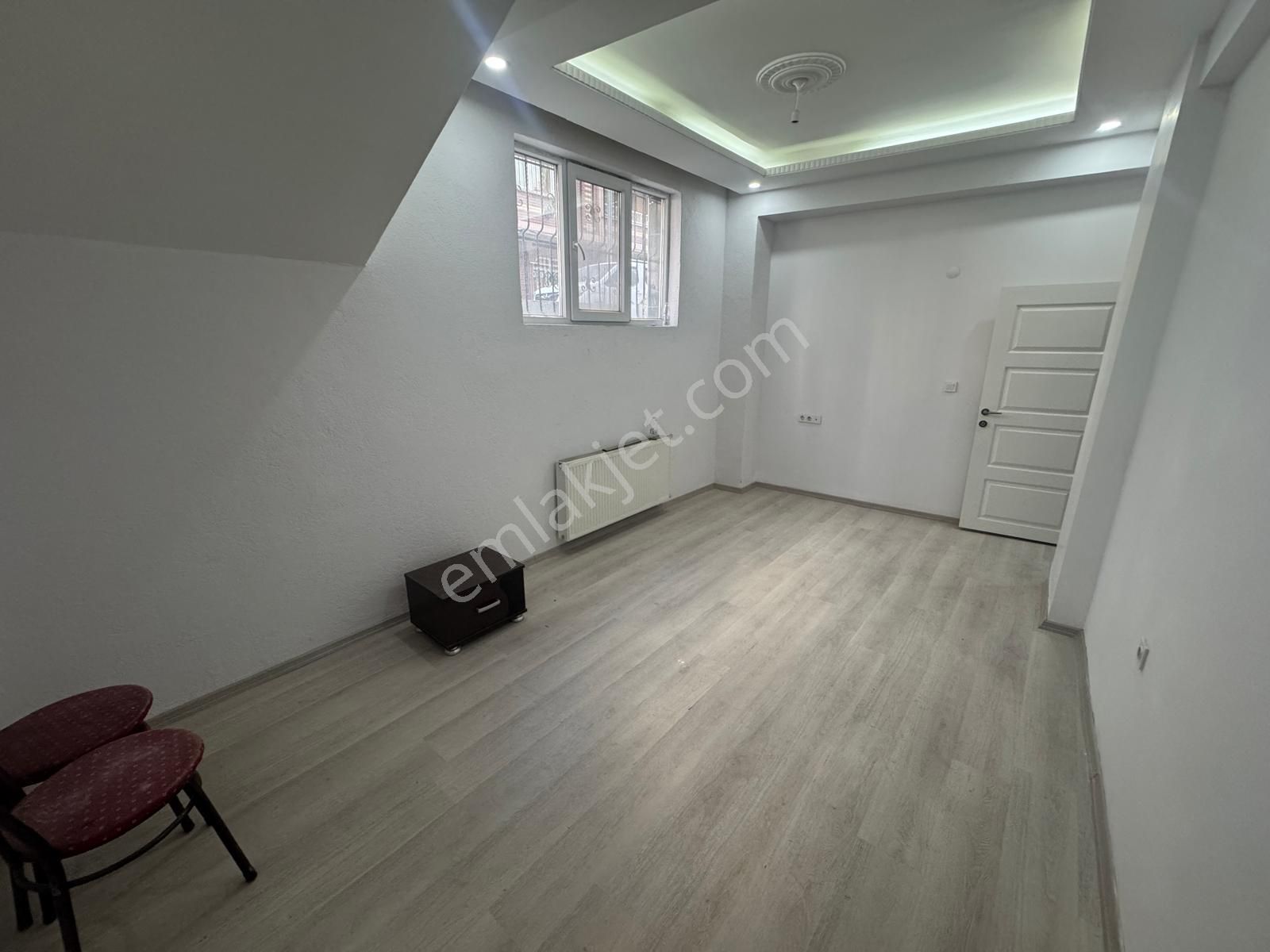 Üç Kardeşler'den İsmetpaşa Mh 2+1 3-yıllık 95m² Bahçe Katı - Görsel 3