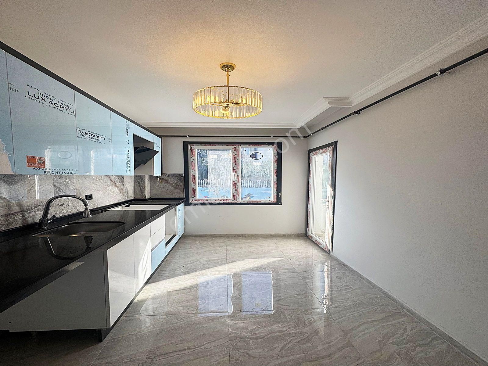 Nes Yapı'dan Beylikdüzü Yakuplu'da Metrobüse 5 Dk 3+1 Sıfır Çift Balkonlu Arakat Satılık Daire - Görsel 2