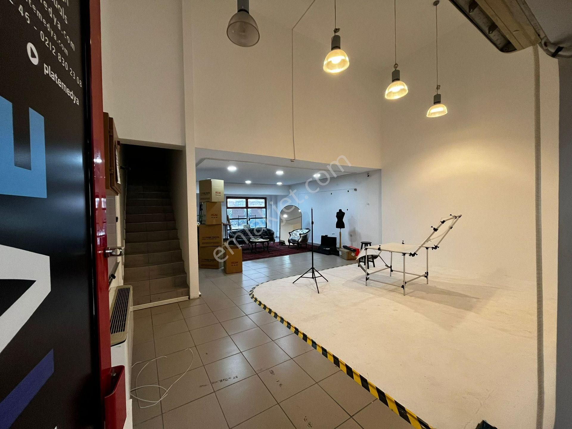 Fotograf Stüdyosu-ajans-prodüksiyon İçin 130m2 Dekorlu İş Yeri