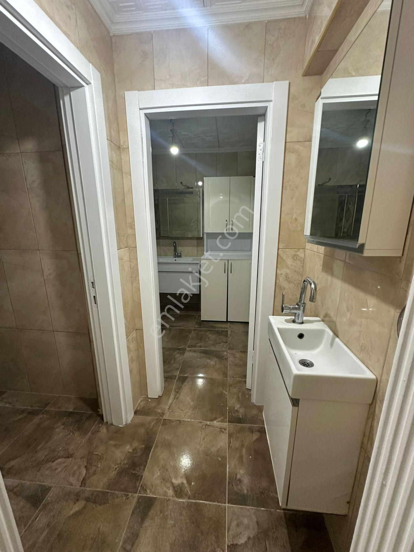 Sanatoryum Fatih Cad. Yakını Orta Kat 3+1 Tek Bağımlı Ful Yapılı - Görsel 17