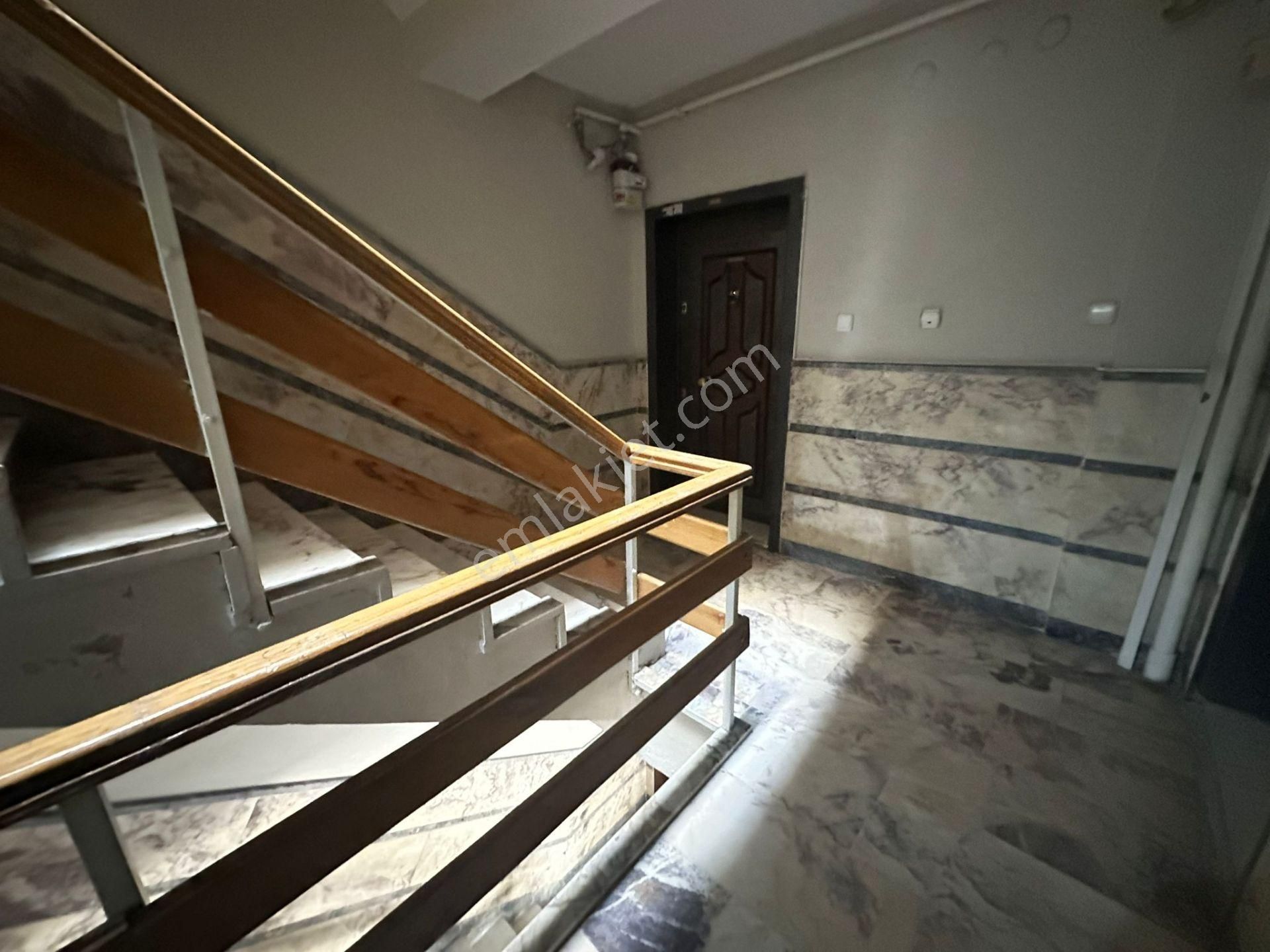 Sanatoryum Fatih Cad. Yakını Orta Kat 3+1 Tek Bağımlı Ful Yapılı - Görsel 23
