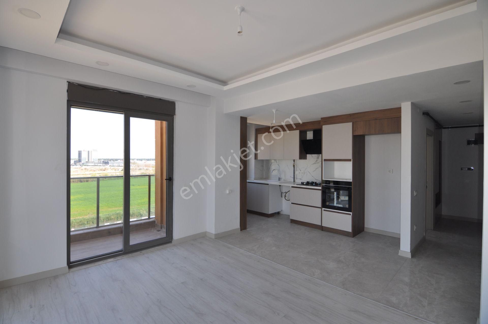 Göksu'da 2+1 Daire, Ebeveyn Banyolu